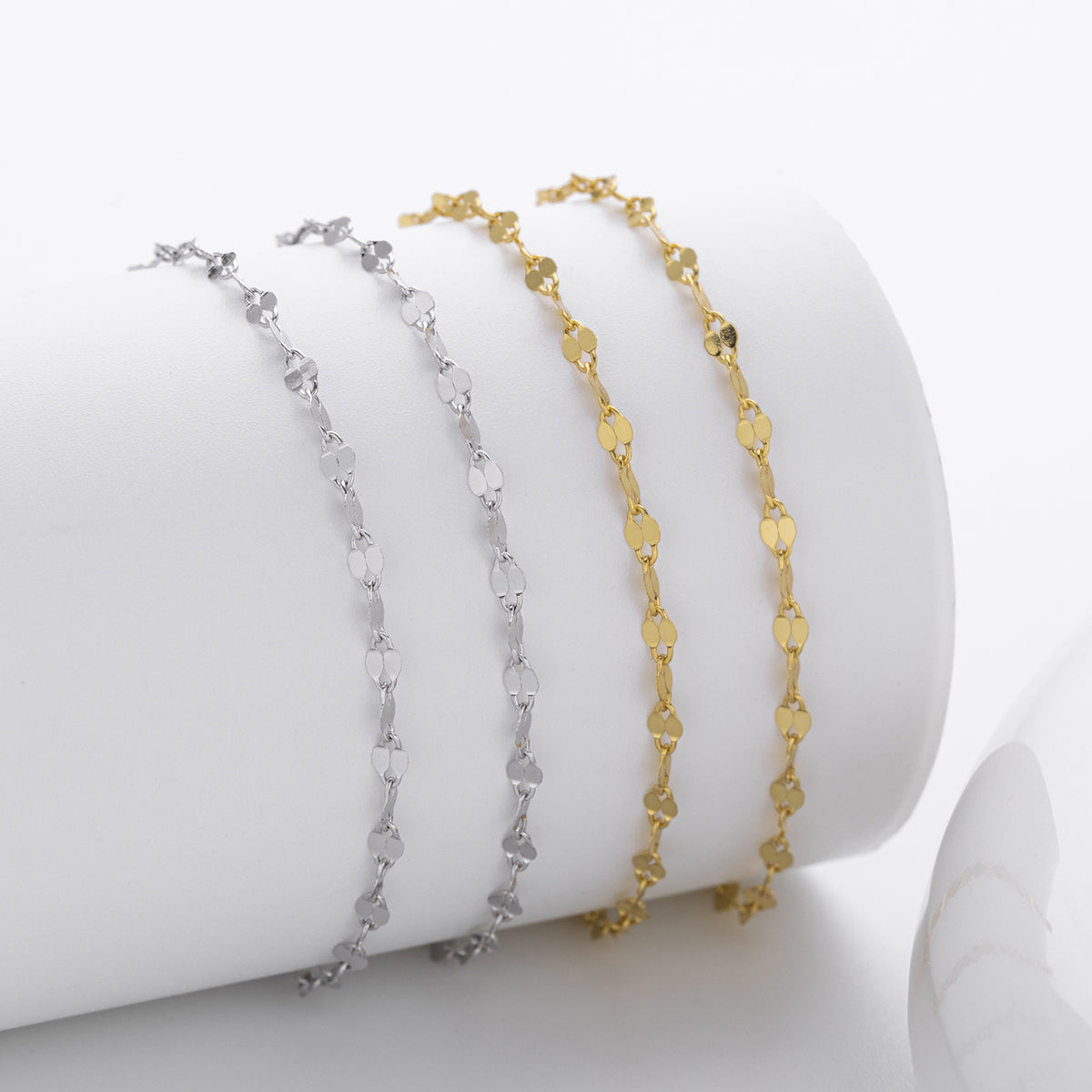 Facettenfaden – feines Gliederarmband