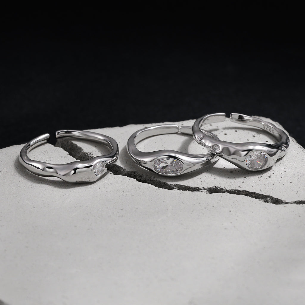 Steinwelle – offener Ring mit Zirkonia