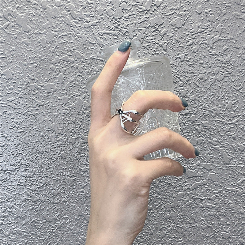 Nachtspinne – Silberring mit schwarzem Zirkonia