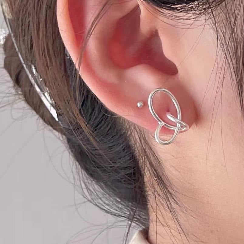 Linienknoten – offene Ohrstecker