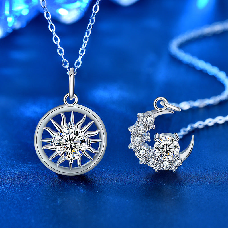 Sonne & Mond – Halskette mit Himmelsmotiv