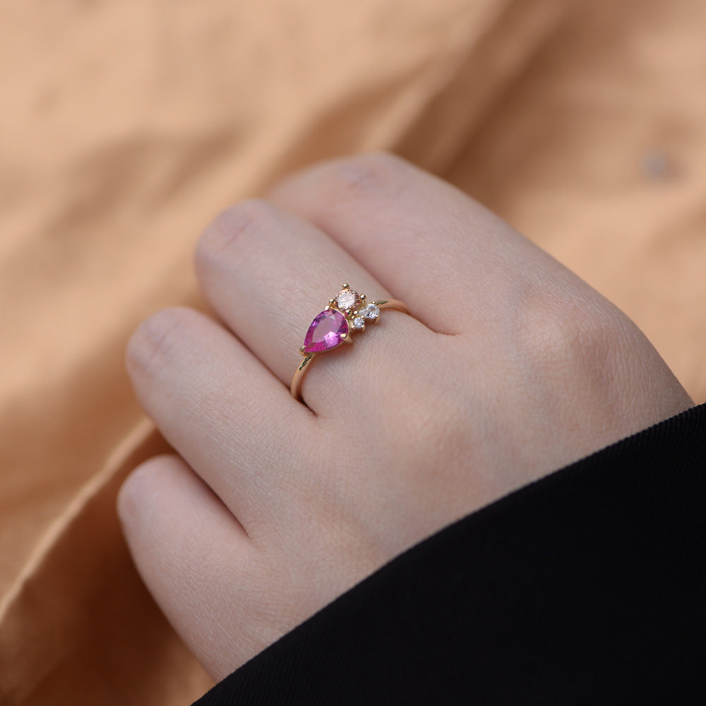 Rosentropfen – Ring mit Zirkonia