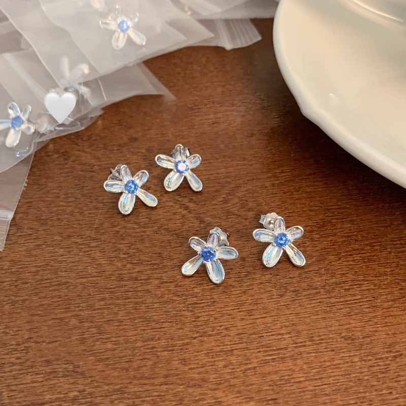 Blaublüte – Ohrstecker mit Zirkonia