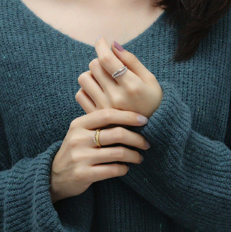 Wellenkranz – offener Ring mit Zirkonia