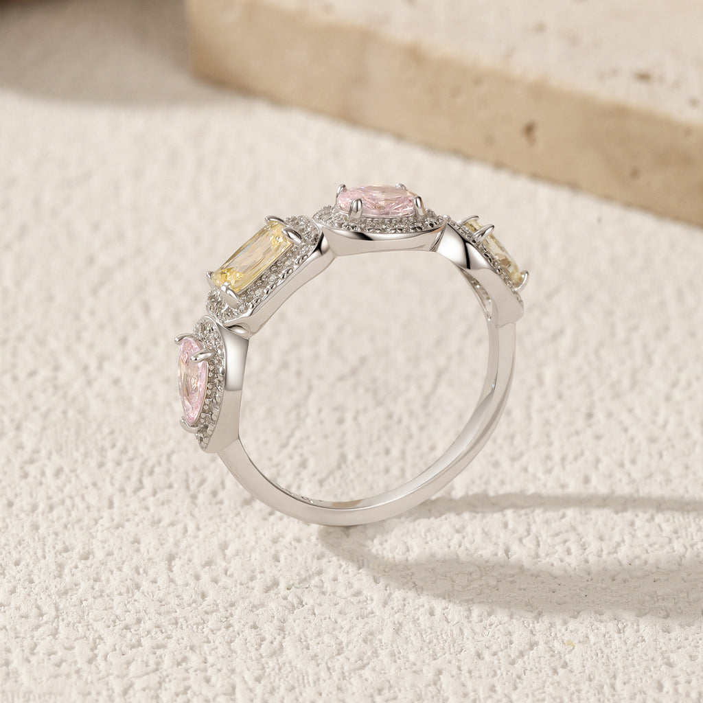 Farbwechsel – Ring mit Zirkonia