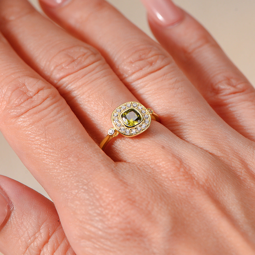 Olivrahmen – Ring mit Zirkonia