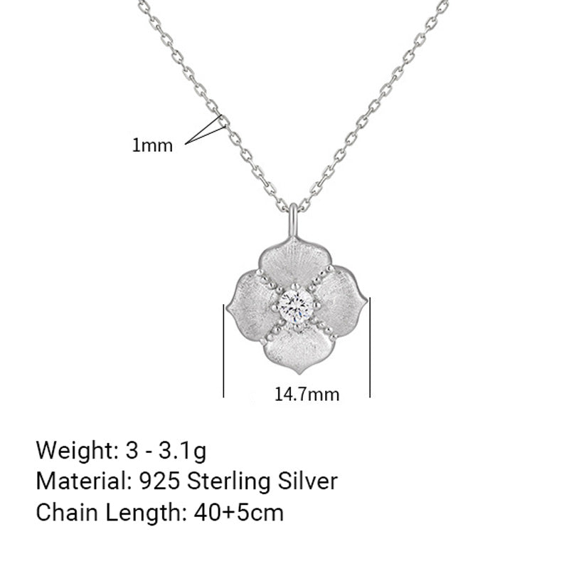 Flora – Silberkette mit Zirkoniablüte